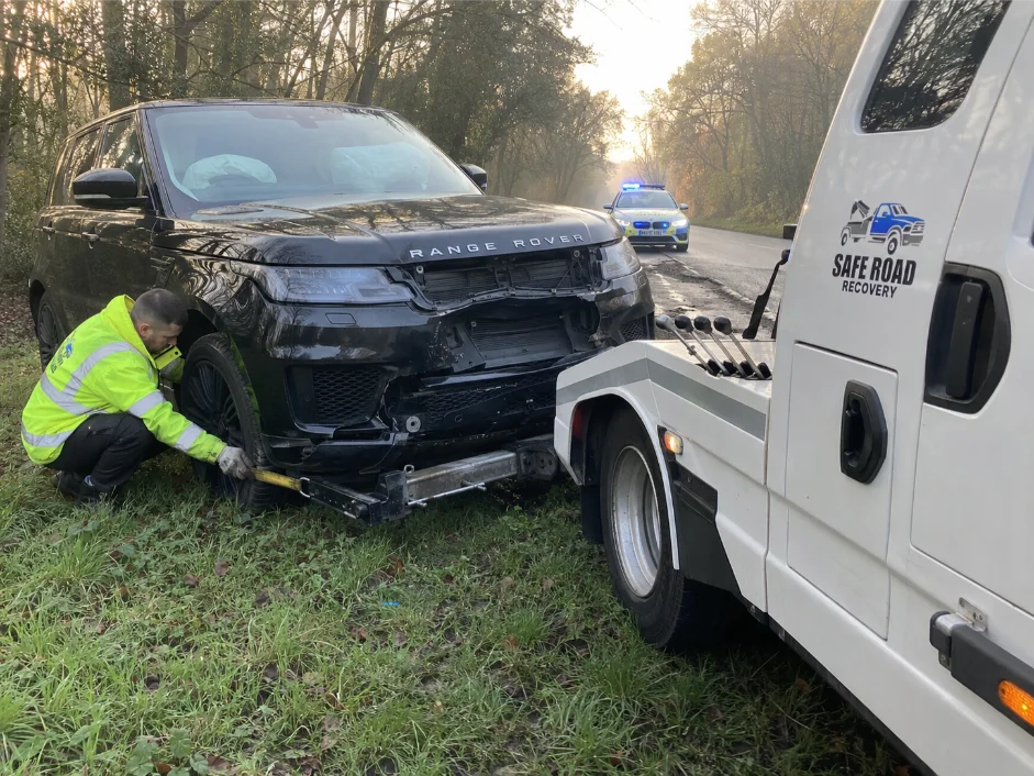 Range Rover Accident Recovery on M25 Motorway