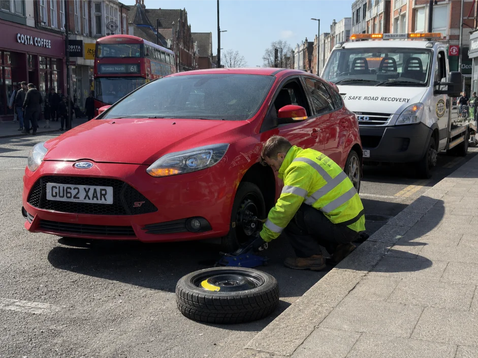 Ford Focus Spare Wheel Replacement Roadside recovery