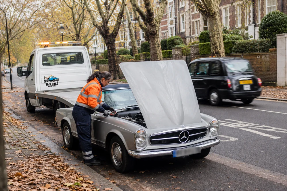 Mercedes Benz 230 SL Engine Diagnosis Chelsea