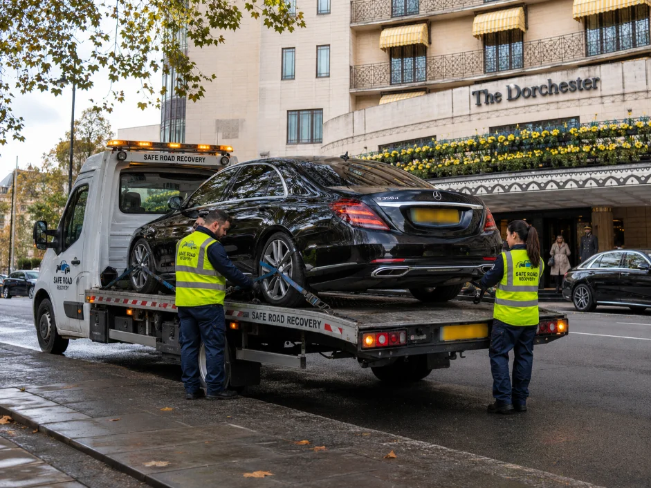 Mercedes S-class Recovery the Dorchester Park Lane
