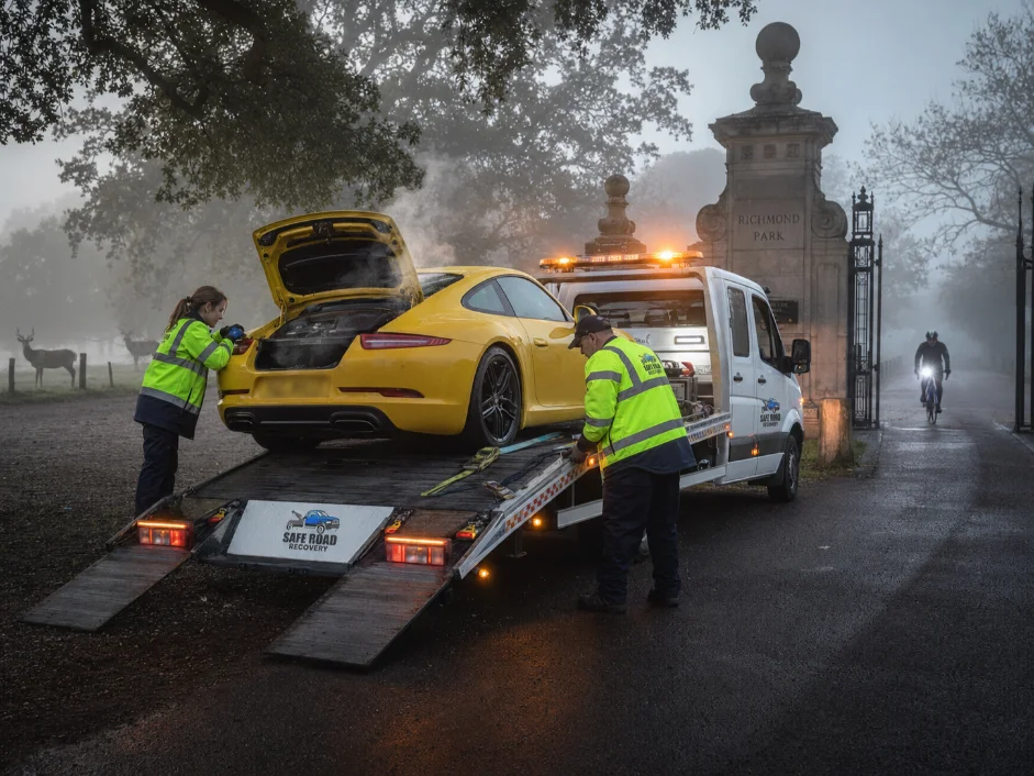 Porsche 911 Overheating recovery Richmond Park Gate mist