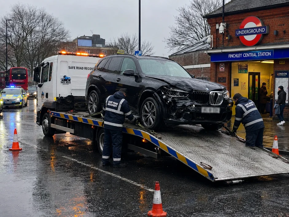 BMW X5 Accident Recovery Finchley Central Station